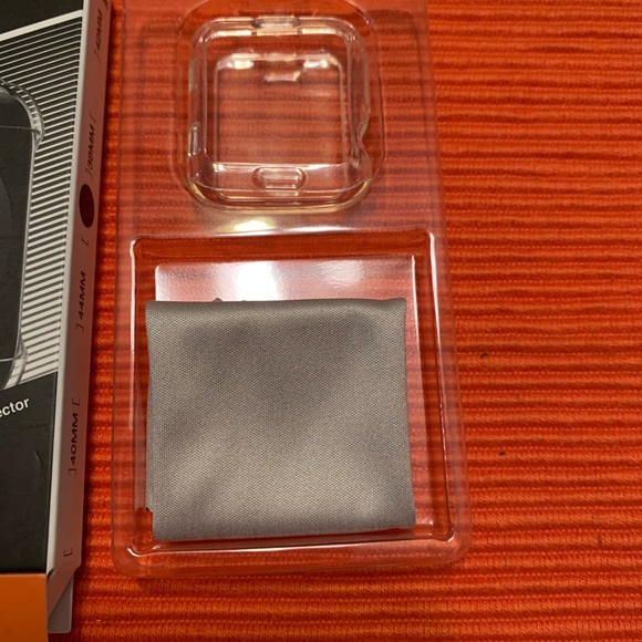 Penom protective case for AppleWatch series 4 38mm - Picture 6 of 10